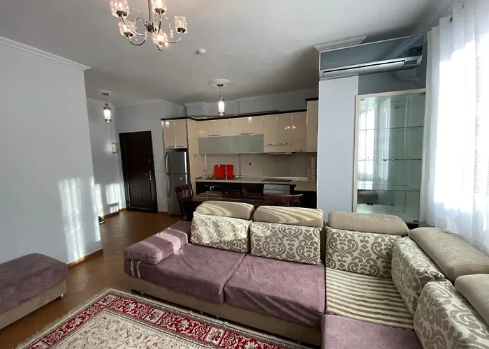 Apartament Comfortable 2-br For 4 *
